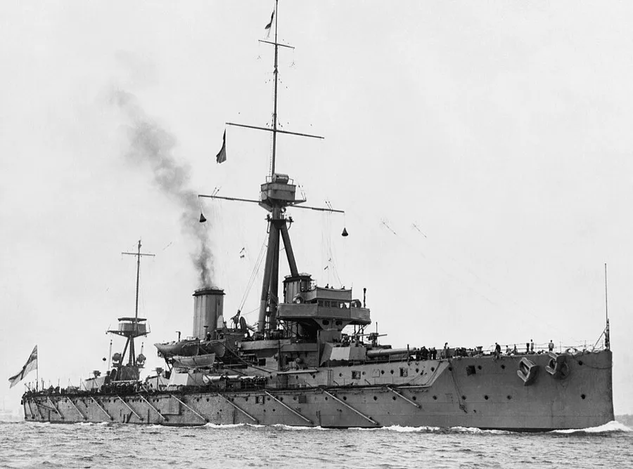British Battleships of the First World War HMS DREADNOUGHT
