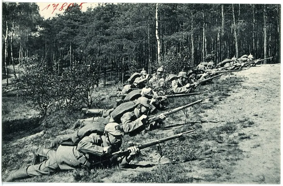German riflemen lying in firing position with Gewehr 98 rifles, Dresden, 1914