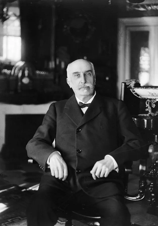 Photograph of Giovanni Giolitti