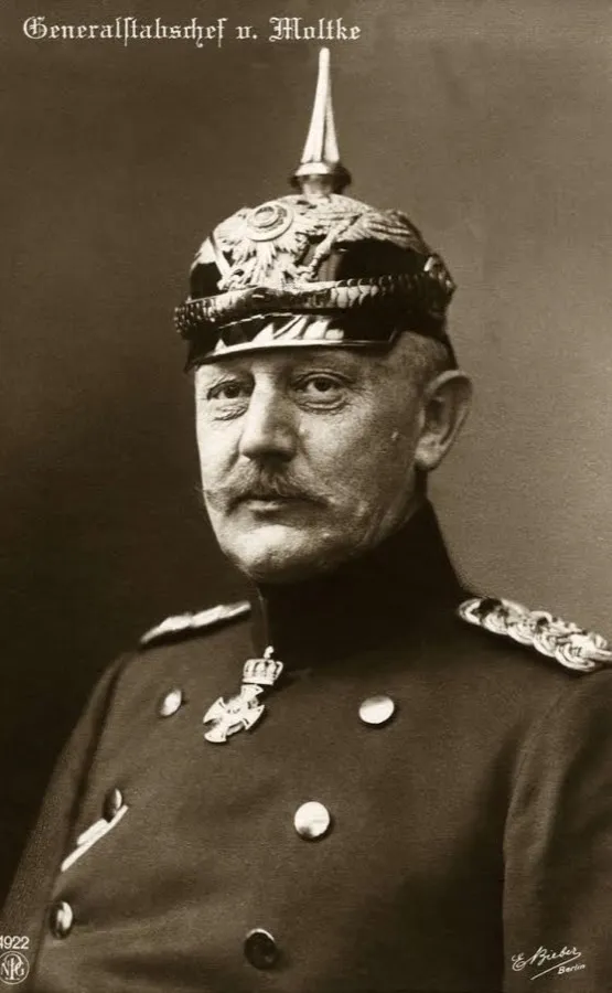Photograph of Helmuth von Moltke the Younger