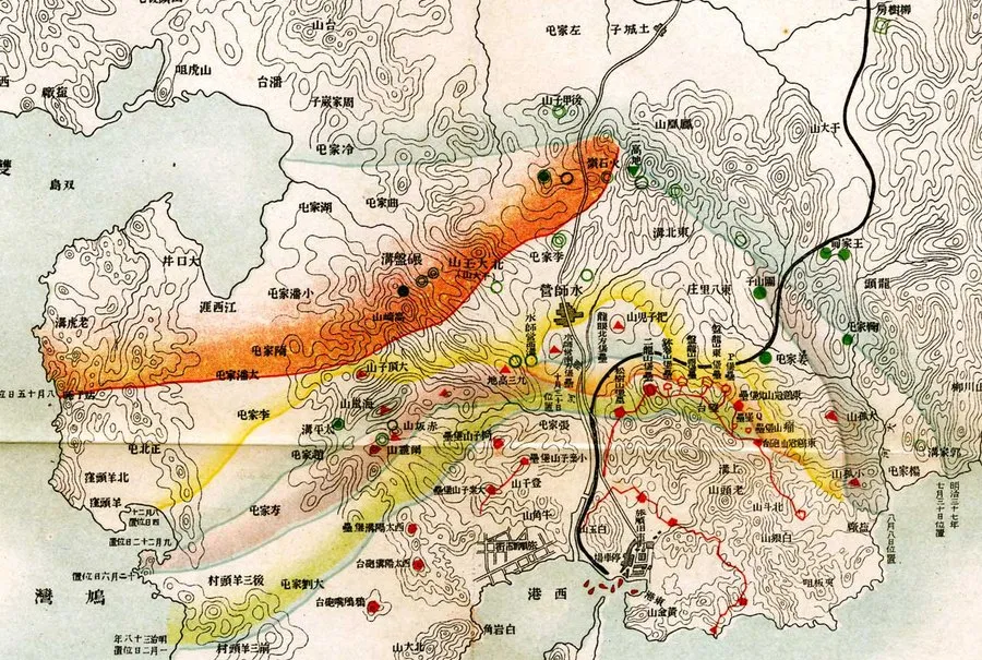Coloured Japanese map of the hills around Port Arthur, with bands of red, yellow and green closing in on the town and harbour