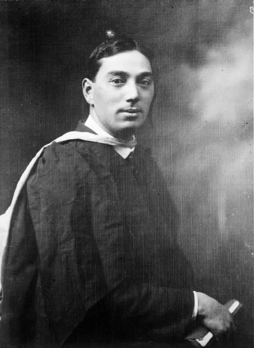 Photograph of Te Rangi Hīroa
