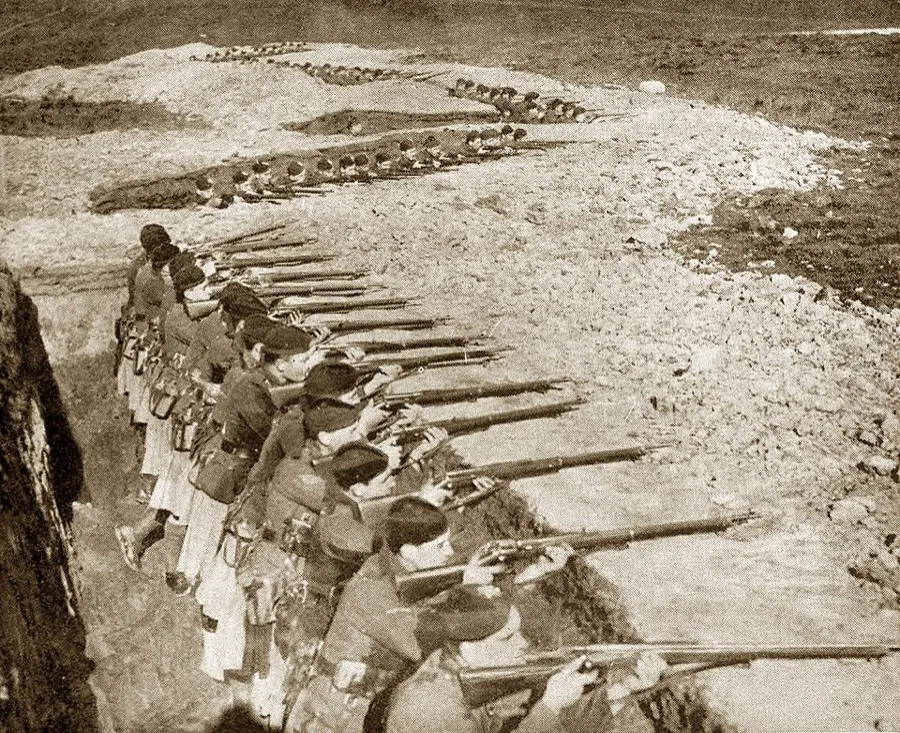 A striking photograph giving an excellent Idea of the lay of a line of trenches.