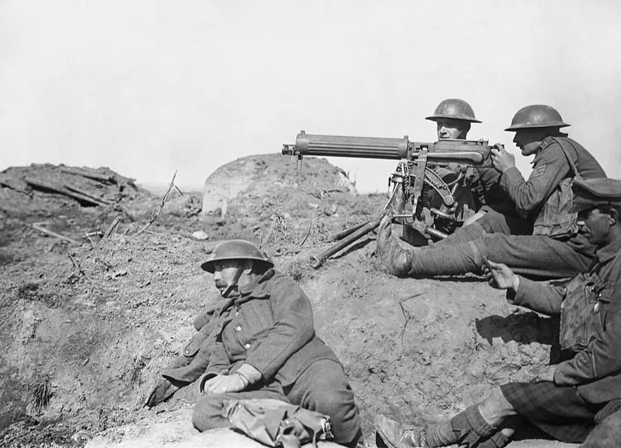 British Vickers machine gun crew during the Battle of Menin Road Ridge , World War I (Ypres Salient, West Flanders, Belgium)